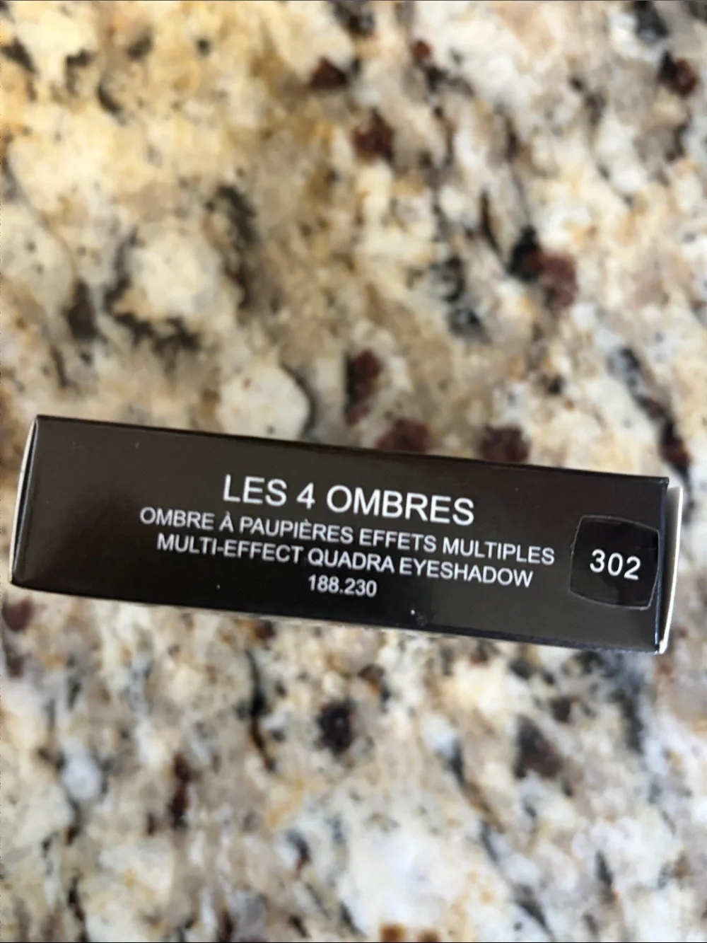 ⚡️💋CHANEL Les 4 Ombres Quad Eyeshadow 302